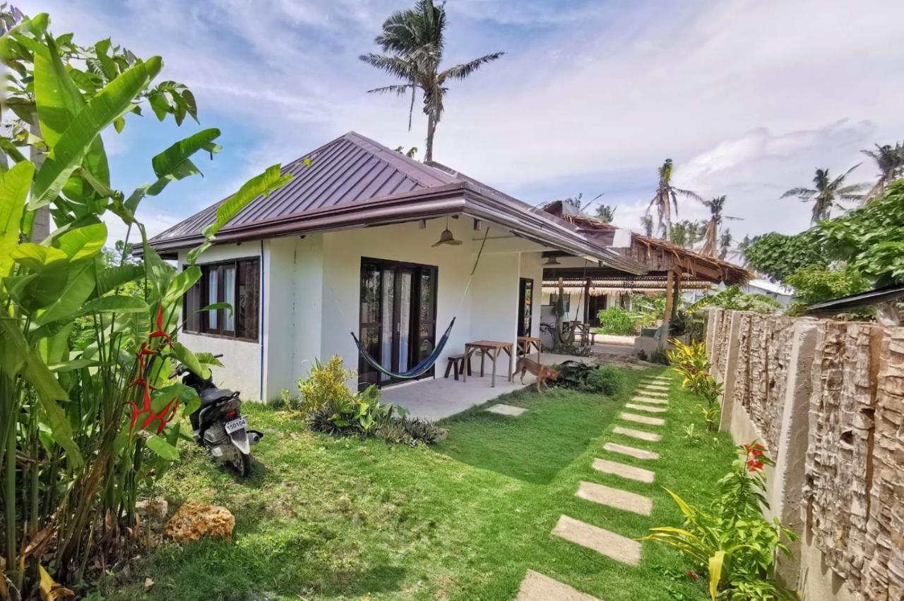 Yas Villas Homestay General Luna  Exterior photo